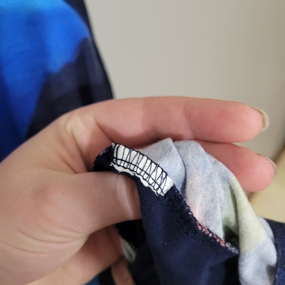 Simply art blue long sleeve artistic tee - Picture 4 of 7